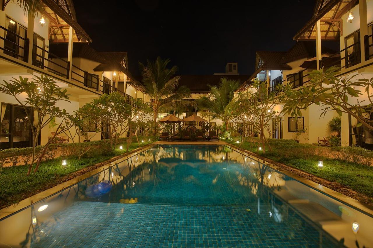 סיאם ריפ S.R Sofia Villa Hotel מראה חיצוני תמונה