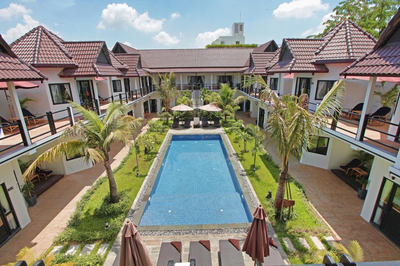 סיאם ריפ S.R Sofia Villa Hotel מראה חיצוני תמונה